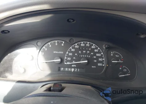 1998 Ford Explorer Eddie Bauer/Limited/Xl/Xlt from USA, damaged, VIN 1FMZU32E4WZB19174